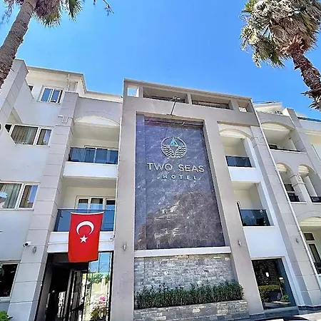 Hotel Two Seas