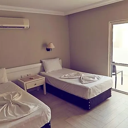 Two Seas 3* Marmaris